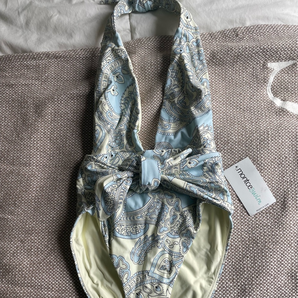 Montce Tropez One piece NWT